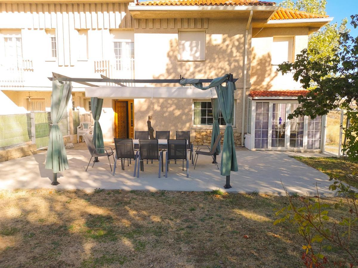 Agradable Casa Con Jardin: Casasola Villa San Cristóbal de Segovia Exterior photo